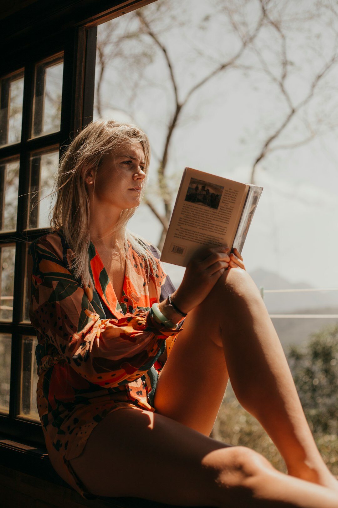 celebrity book reading